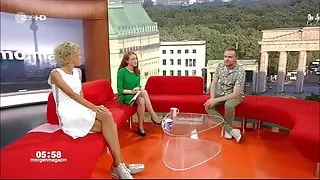 4 geile Beine :Mirjam Meinhardt und Annika Zimmermann