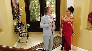 Tantalizing Beth Bell knows business people love trans girls