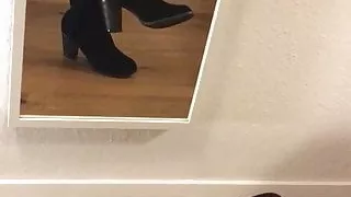 Legs in Nylon pantyhose