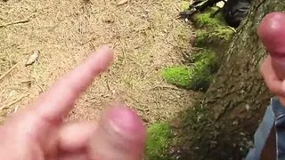 Zusammenstellung von heißen Schwänzen, die zusammen wichsen