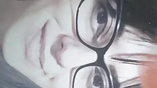 Schwägerin Jasmine wird von Tossertims gefroren