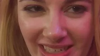 Two gorgeous honeys go muffdiving