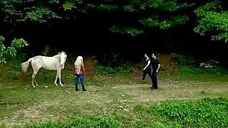 Giantess Ladygirlwoman Goddess