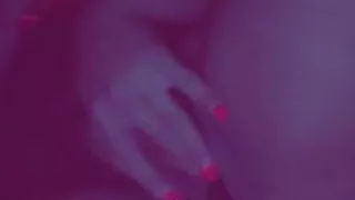 Wife gets her self wet