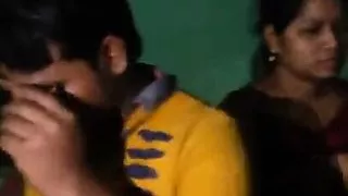 Ghar me chudai pakad kar mara