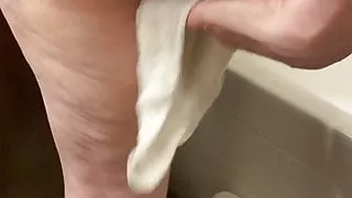 Pussy cleaning