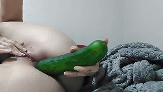 Feeding my very tight ass