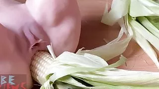 Maiskolben mit doppelter Durchdringung