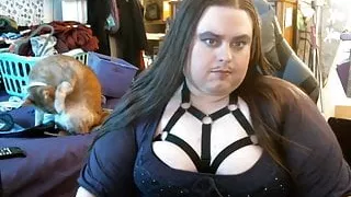 Chubby goth femboy enby flirts and flashes her sexy nipples