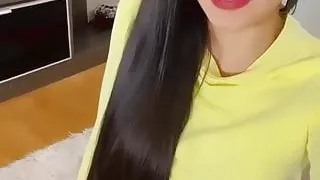 Batendo na bunda da Juliana