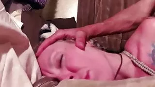 Seance de bondage en couple