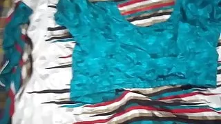 My step mom hot saree blouse