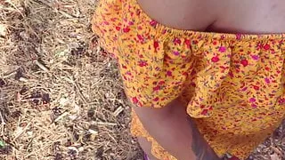 fucked my stepsister outdoor