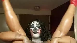 Oil that pussy for daddy