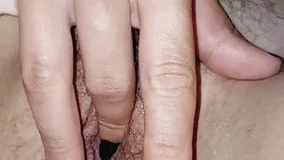 Schatzi fingert sich