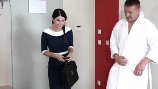 Man fucks his secretary in a hotel hard, facefuck