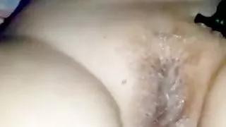 Exhibiendo a su esposa 32