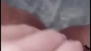 Agata se masturbando