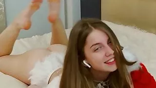 Beautiful Russian girl masturbated her pussy