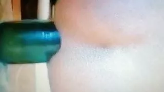 Macarena Flasche in meinem Arsch