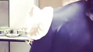 Bontot Hetty Sarlene