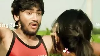 Hot kissing in outdoor