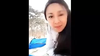 Show your face all the way. Live broadcast in winter.