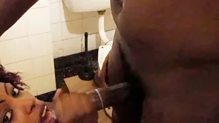 Ebony teen slut gets fucked in bathroom