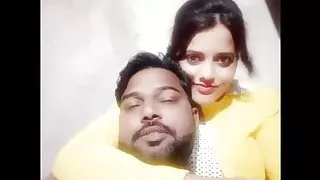 Today Exclusive- Hot look Desi Couple Romance...
