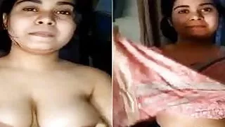Exclusive- Super Cute Look Desi Girl Showing ...