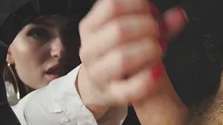 Natalie Mars bläst Kerl durch Glory Hole - GenderX