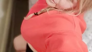 Shake that booty, flash that ass - Blonde BBW’s big ass