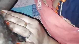 Desi bhabi Blowing