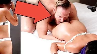 Tiny Latina fucked for the first time, squirts for the first time! Amateur fan!