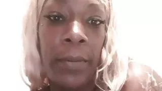 Solo Hershey bathing in bathtub