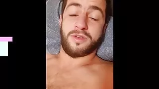 Schmeckt sein Sperma wirklich nach Ananas?