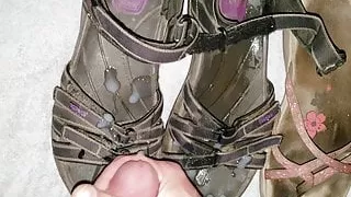 Cum and piss on wifes shoes