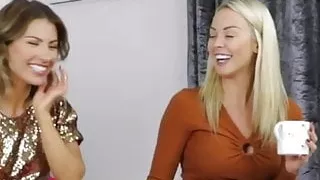 Amelie in pantyhose and a tight dress