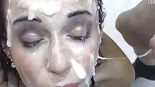 Silvana Swallows Huge Mouthfuls of Cum - bukkake.xxx