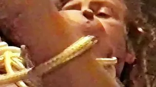 Amateursex, Große Nippel, Große Titten, Luder, Bondagesex, Flasche