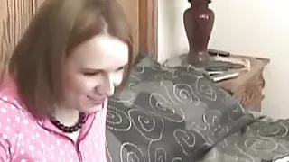 Sieh uns zu, wie wir ein wenig lesbischen Fußfetisch-Spaß haben