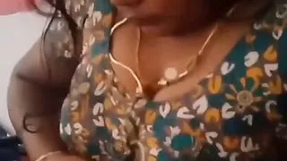 Tamil Aunty 04