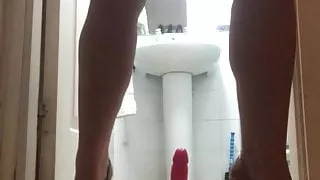 Slave fuck dildo