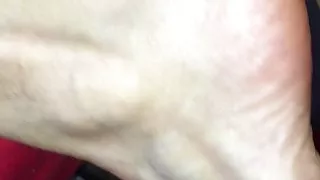 Sperma auf den Füßen meiner Freunde