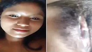 Today Exclusive-Cute Girl Showing Her Pussy...