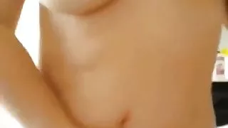 Oya genc erkege biniyor