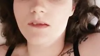 Courtney, sexy Irish Slut