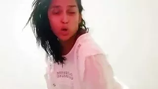 VP04 - Daniela Darcourt 1rd