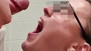 Blowjob & cum on face
