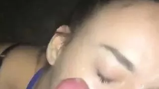 Srpkinja pusi Albancu (Serbian girl sucks Albanian dick)